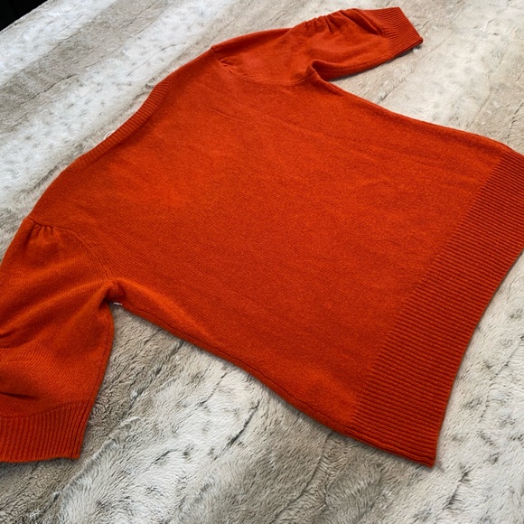NWT💕FRAME Denim Scoop Neck Sweater in MANDARIN Size S - Picture 9 of 14